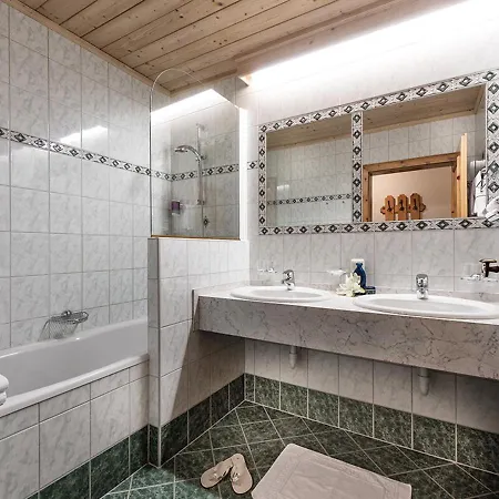 Hubertushof Hotel
