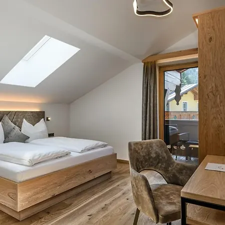 Hubertushof Отель 4*