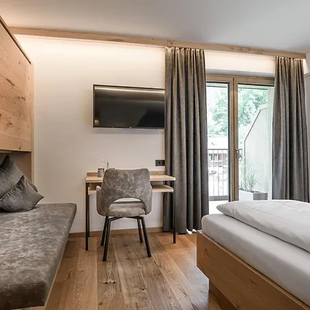 Hubertushof 4* Гроссарль