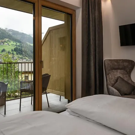 Hotel Hubertushof 4*