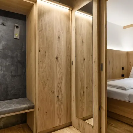 フべルトゥスホフ グロースアルル