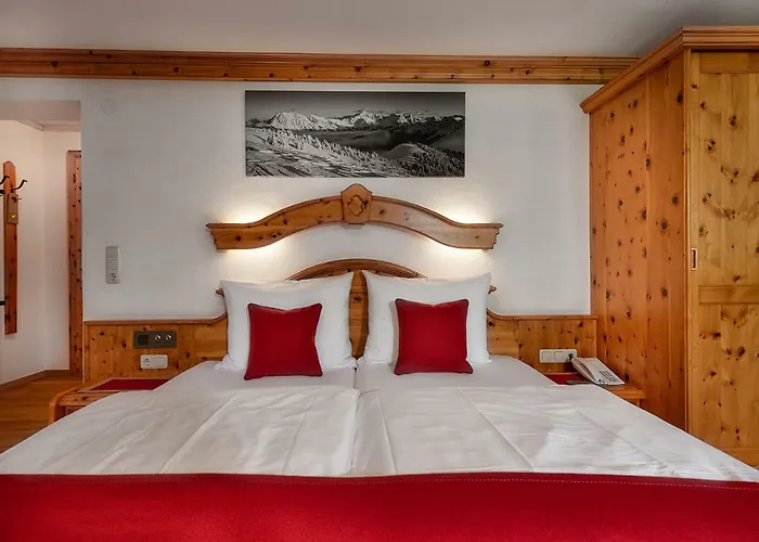 Hubertushof Hotel 4*